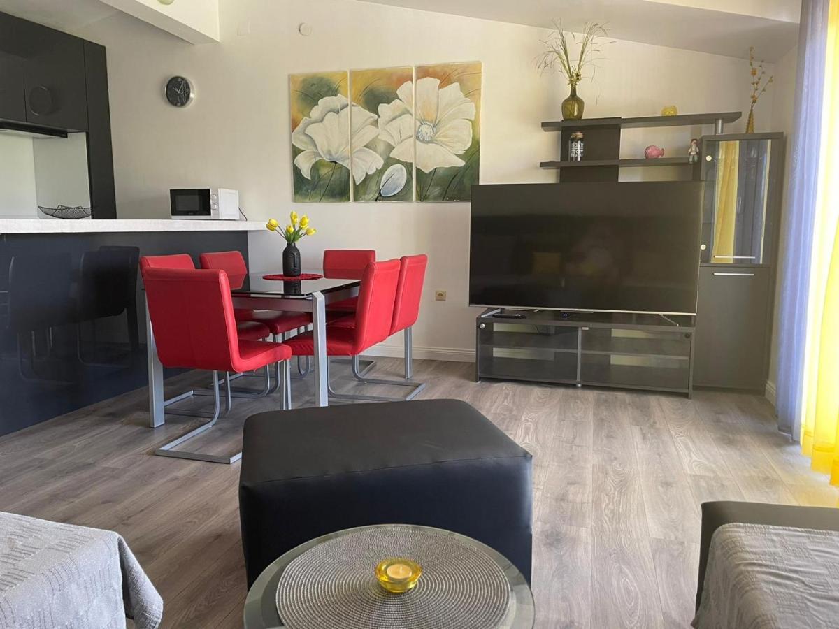 Sweet Apartment In Quiet Part Of Split Exterior foto