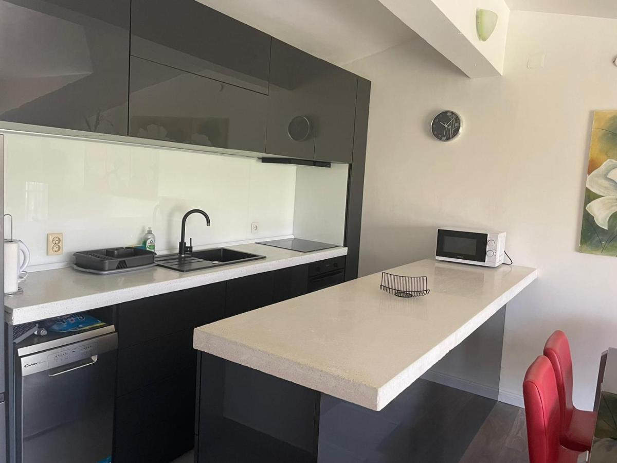 Sweet Apartment In Quiet Part Of Split Exterior foto
